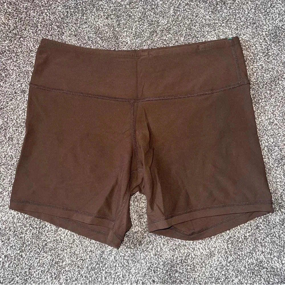 Lululemon Butterfly Biker Shorts size 8